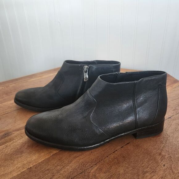 PATRICIA NASH Carla Black Leather Almond Toe Ankle Booties size 7.5M - Picture 1 of 11